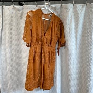 Haute Monde Lace Dress- Brand new!